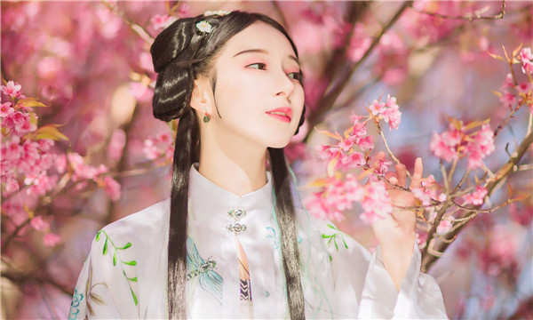 昌江供卵试管婴儿：助您实现家庭梦想的科学方案